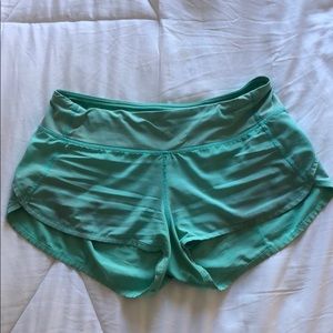 Lululemon W’s Speed Up Short 2.5”